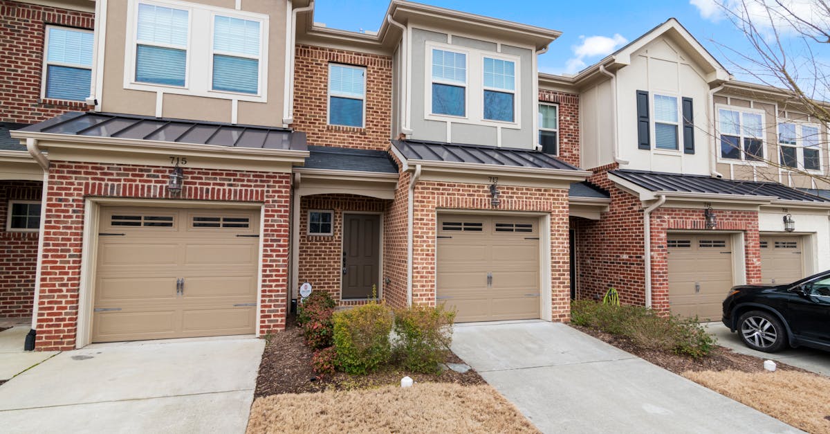 How should I stage my house to sell?